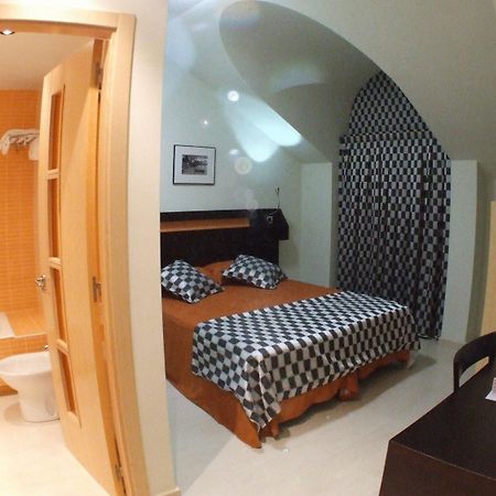 La Traina Hotel Argonos Bagian luar foto